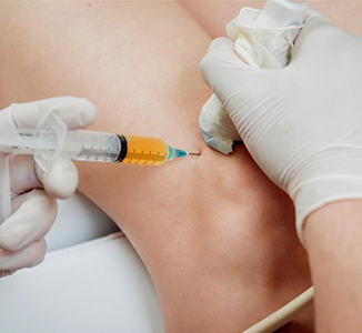 Ultrasound-guided knee injection